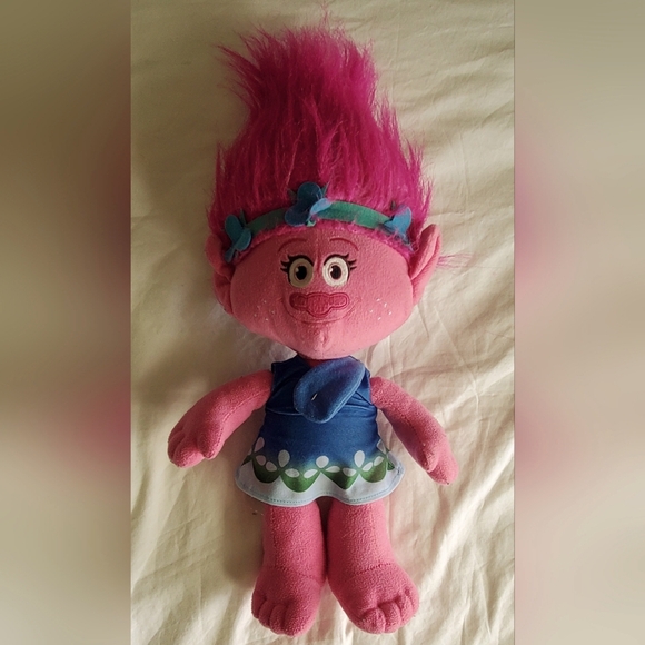 Trolls poppy plushie - Picture 1 of 2